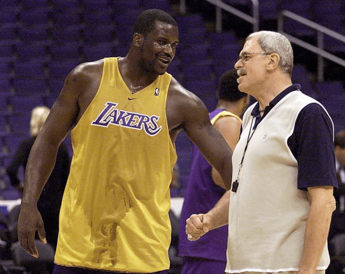 证了足球场 证了足球场