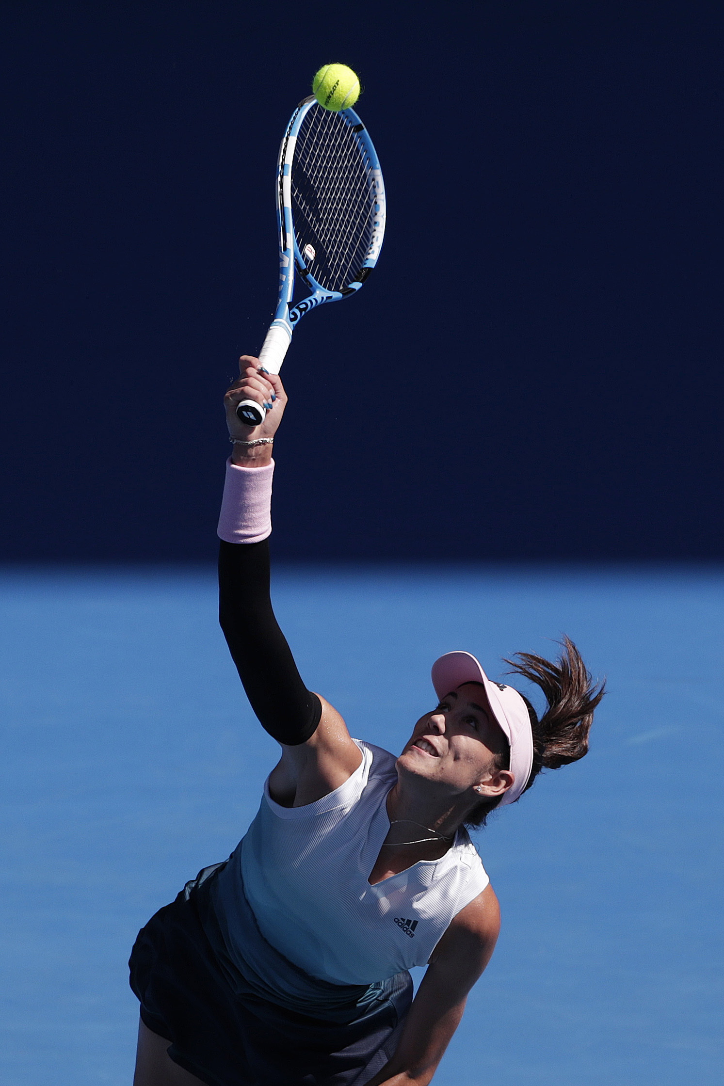 却见证了穆 却见证了穆