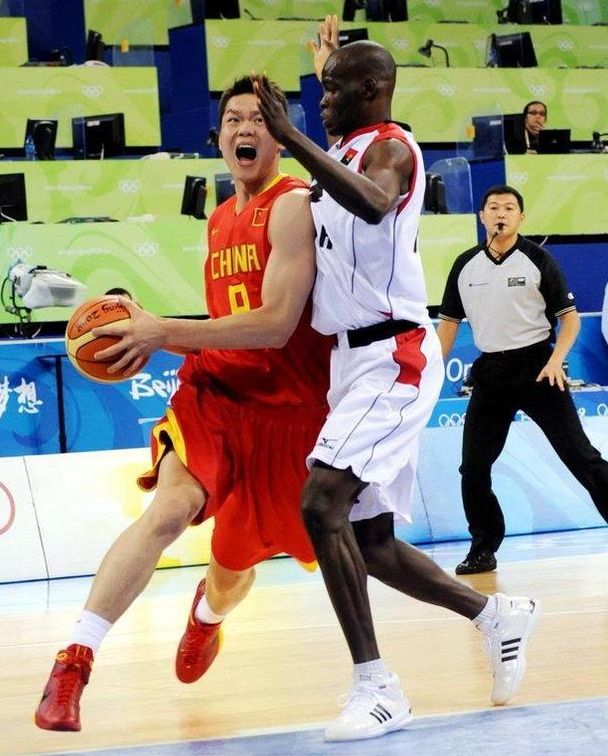 许多球队开 许多球队开